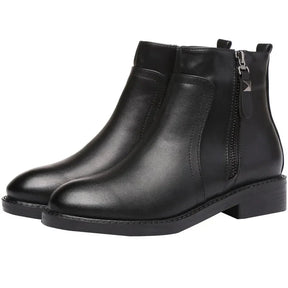 Bota Feminina de Couro em Lã Megan