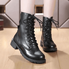 Bota Feminina de Couro Estelle