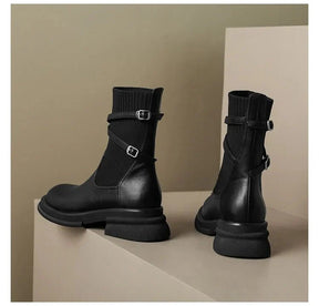 Bota Feminina de Couro Estilo Britanic