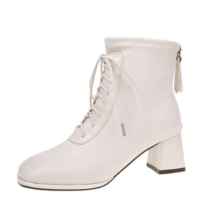 Bota Feminina de Couro Forrada Lã