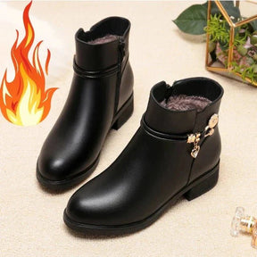Bota Feminina de Couro Forrada Marie
