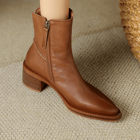 Bota Feminina de Couro Gregória