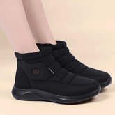 Bota Feminina de Couro Impermeável Slip