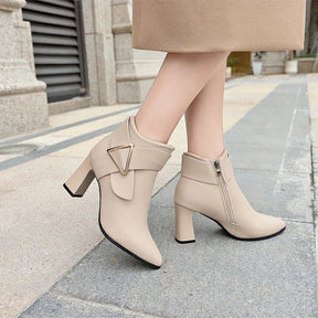 Bota Feminina de Couro Inverno Estrelina