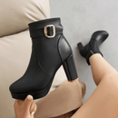 Bota Feminina de Couro Kayla