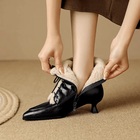 Bota Feminina de Couro Kendall