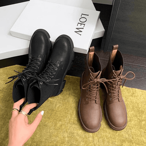 Bota Feminina de Couro Kristy