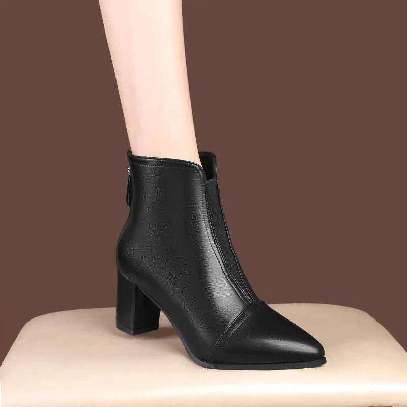Bota Feminina de Couro LeatherTrim