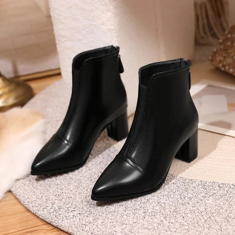 Bota Feminina de Couro LeatherTrim