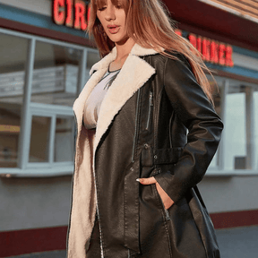 Jaqueta Feminina de Couro Forrada Vintage