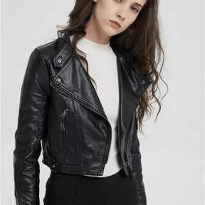 Jaqueta Feminina de Couro Preta Slim