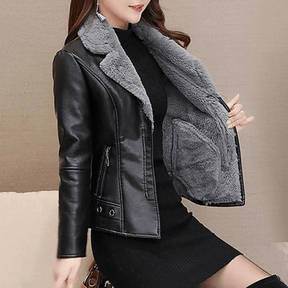 Jaqueta Feminina de Couro Slim