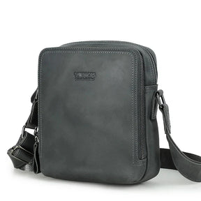 Mochila em Couro Genuino - Contacts Premium